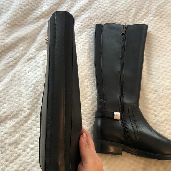 Blondo Evie Black Waterproof Knee-High Boots - Picture 8 of 16